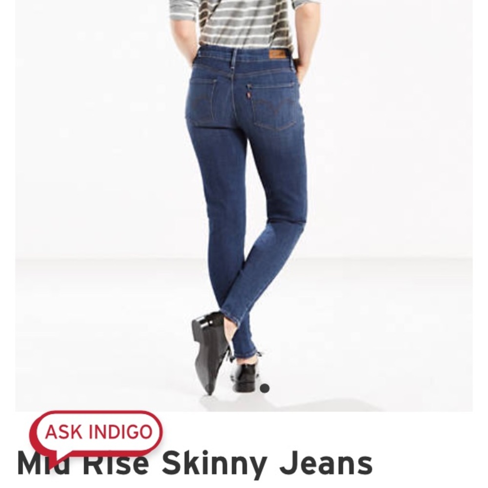 GOOD BOOTY JEANS 🍑🍑 SIZE 8 LEVI’S MIDRISE SKINNY